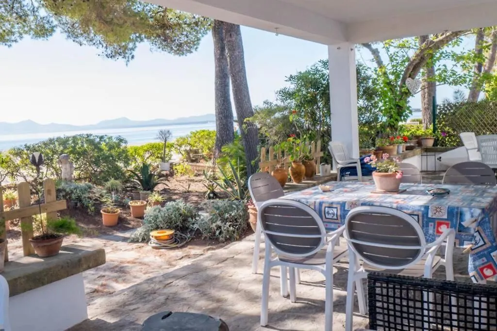 Waterfront 3 Bedroom Beach Apartment Alcudia